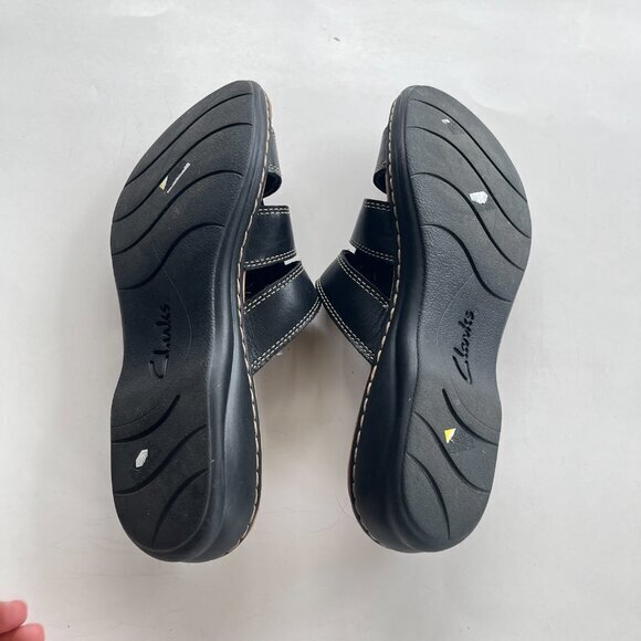 CLARKS Leisa Sprinf Black‎ Leather Slides Slips on Sandals Womens Size 10M Shoes - Picture 5 of 5